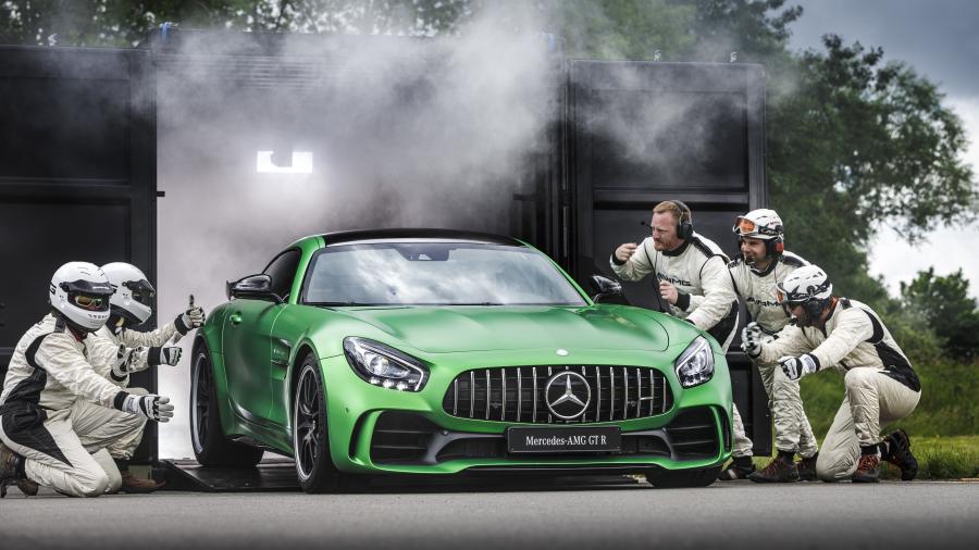  Mercedes-AMG GT R 2016 года  (фото 6 из 92)